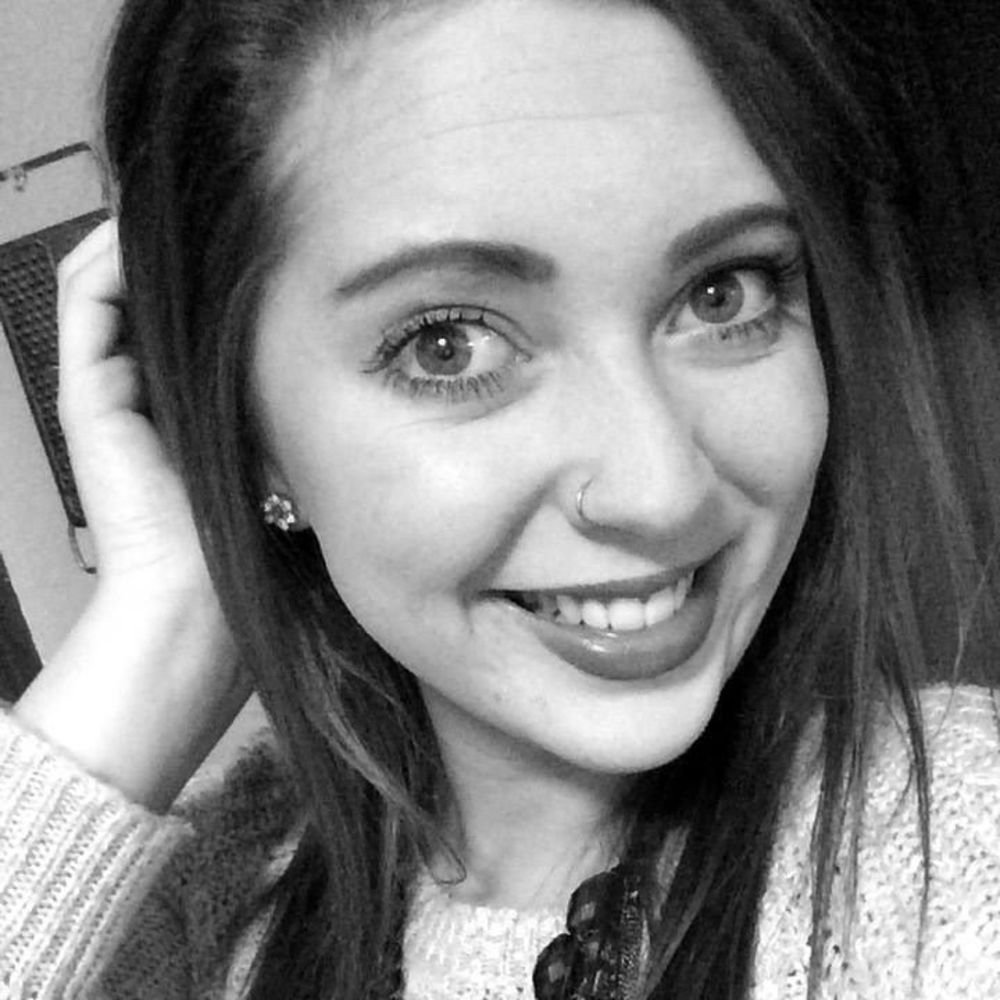 Meet your Posher, Abbey